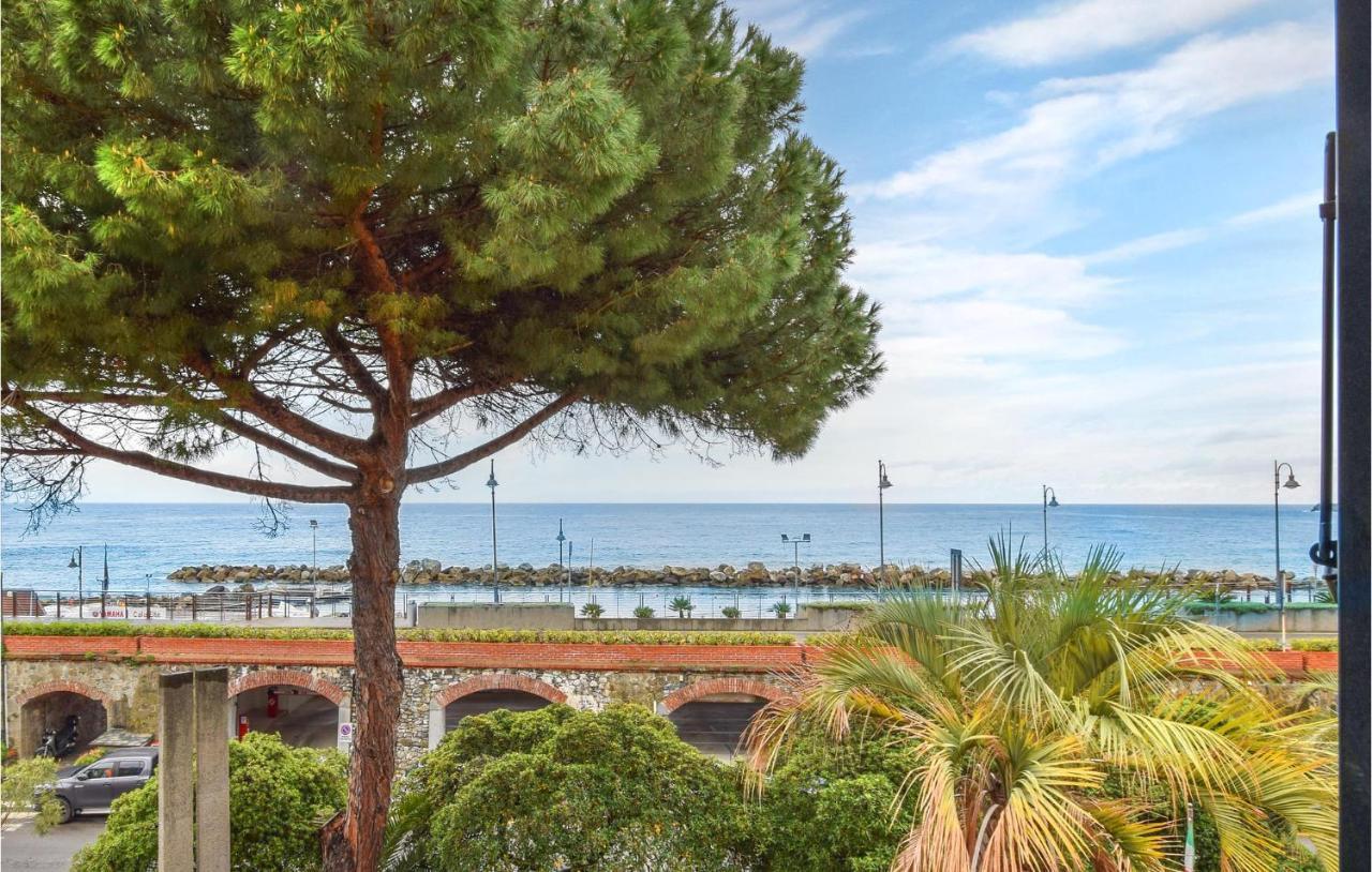 Nice Apartment In Moneglia With House Sea View Buitenkant foto